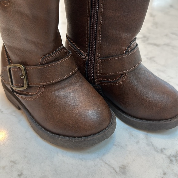 NWOT girls toddler size 4 brown leather boots from Carters - Picture 2 of 4